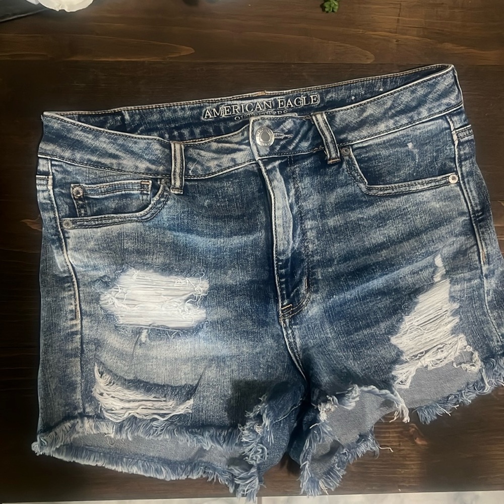 American Eagle hi rise shorts 12